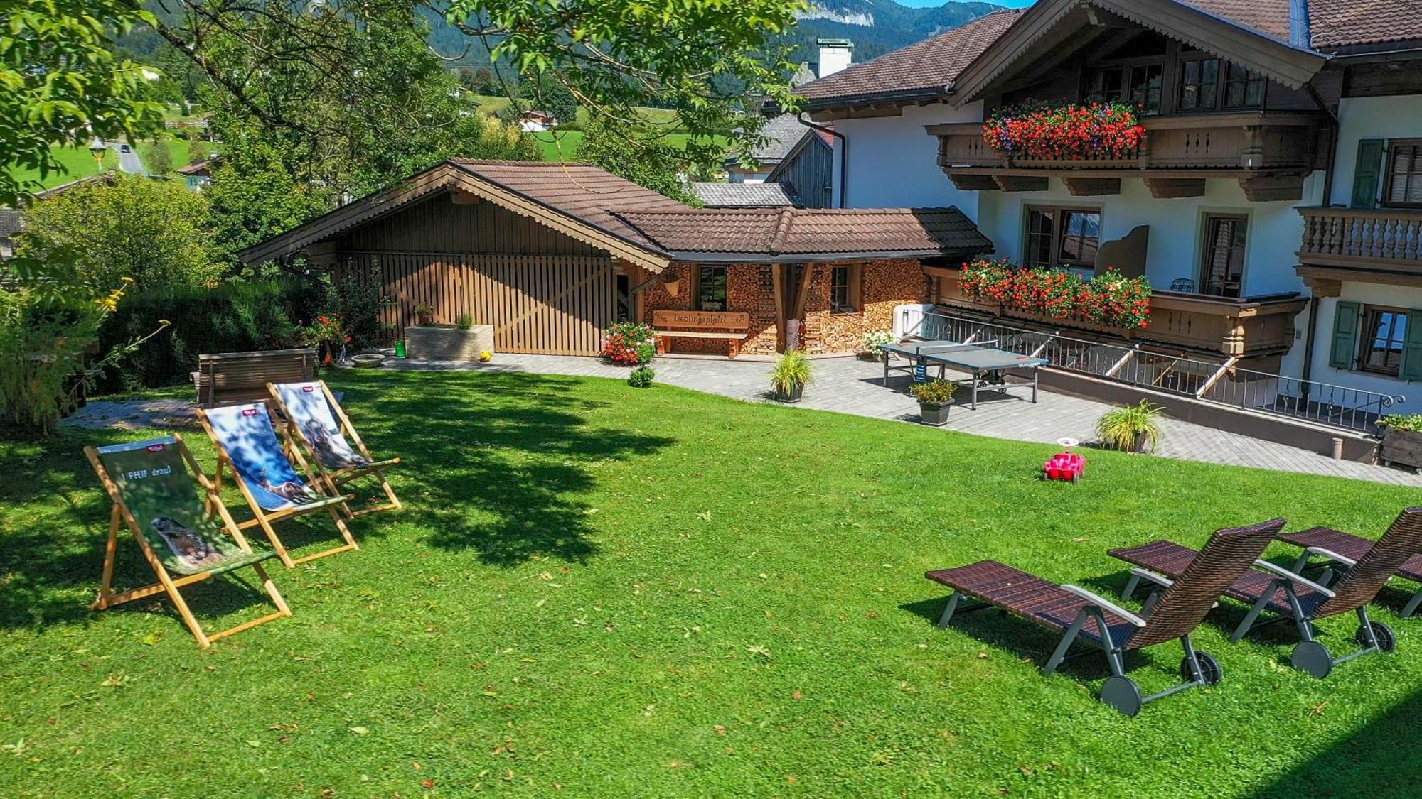 Gaestehaus Brantlhof Zimmer Und Ferienwohnungen In Going Am Wilden Kaiser Ngoại thất bức ảnh