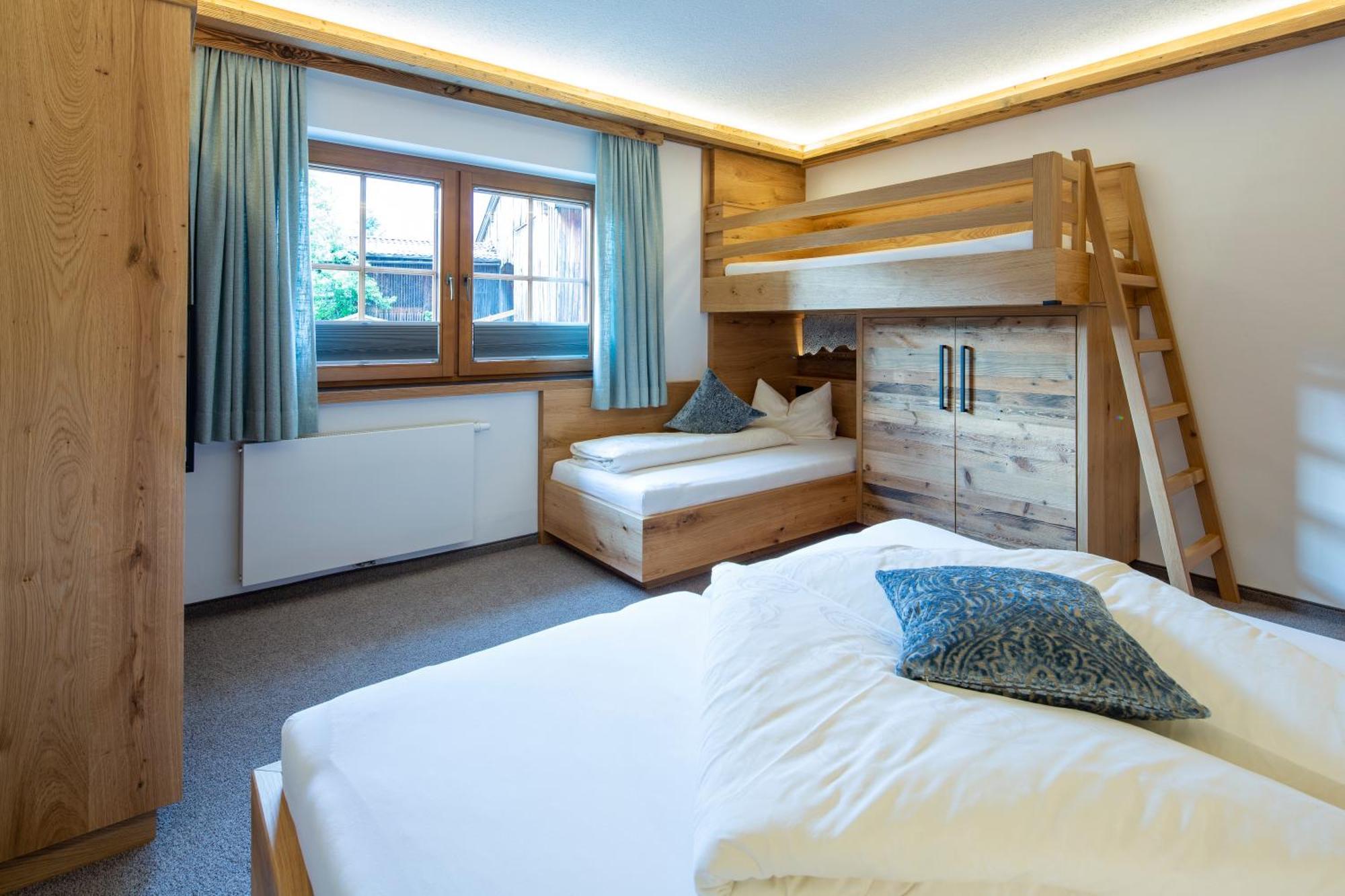 Gaestehaus Brantlhof Zimmer Und Ferienwohnungen In Going Am Wilden Kaiser Ngoại thất bức ảnh