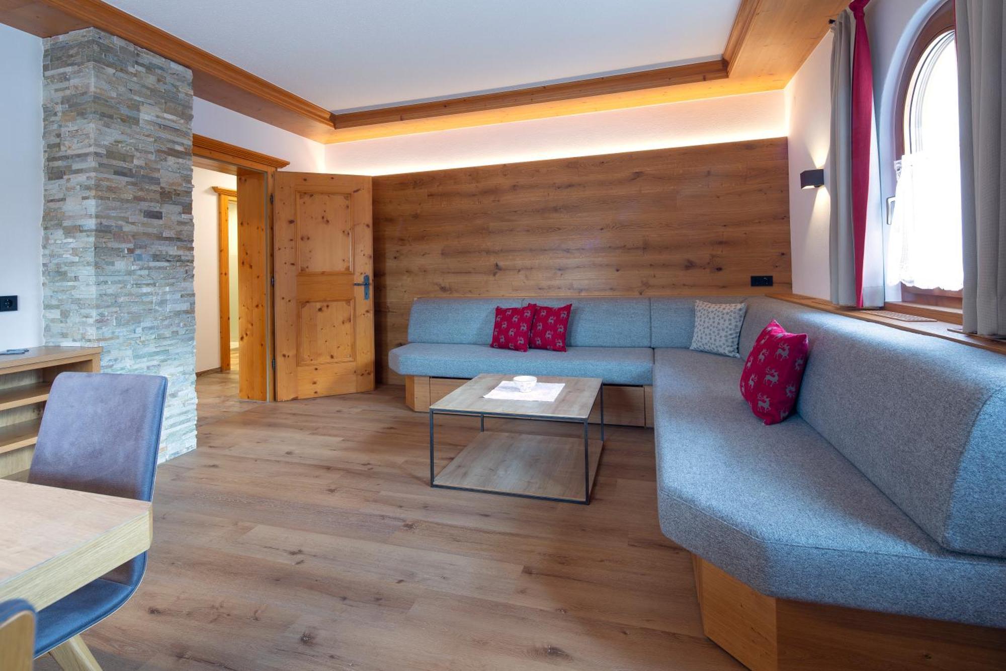 Gaestehaus Brantlhof Zimmer Und Ferienwohnungen In Going Am Wilden Kaiser Ngoại thất bức ảnh