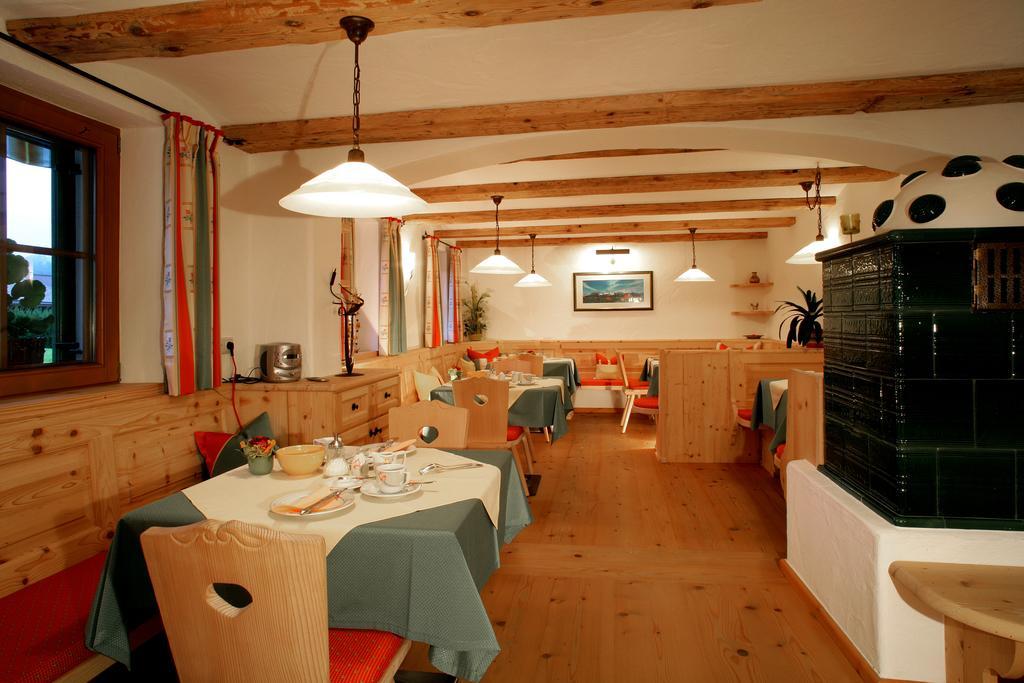 Gaestehaus Brantlhof Zimmer Und Ferienwohnungen In Going Am Wilden Kaiser Ngoại thất bức ảnh