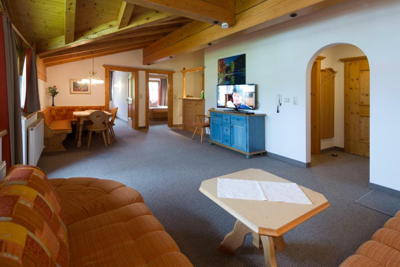 Gaestehaus Brantlhof Zimmer Und Ferienwohnungen In Going Am Wilden Kaiser Ngoại thất bức ảnh